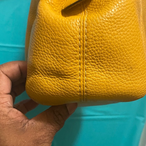 Coach Mustard Yellow Lexy  pebble leather bag no hang tag 🏷️ - Picture 5 of 12